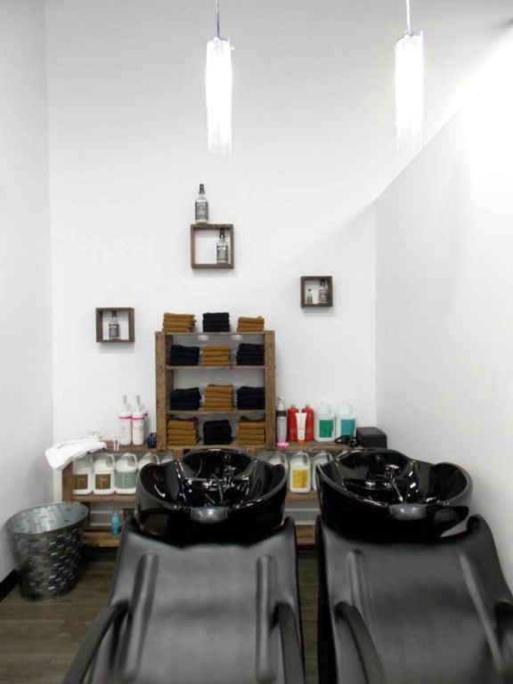 Crazy salon | boutique — photo 3